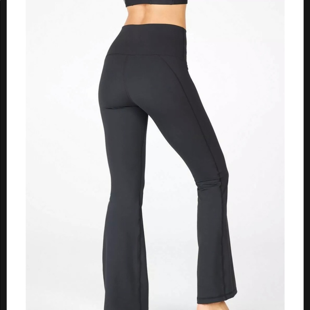 Fabletics ultra High waisted Statement Pant